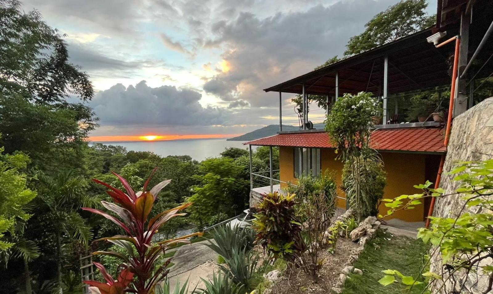 Casa Aleman Lägenhet Flores Exteriör bild